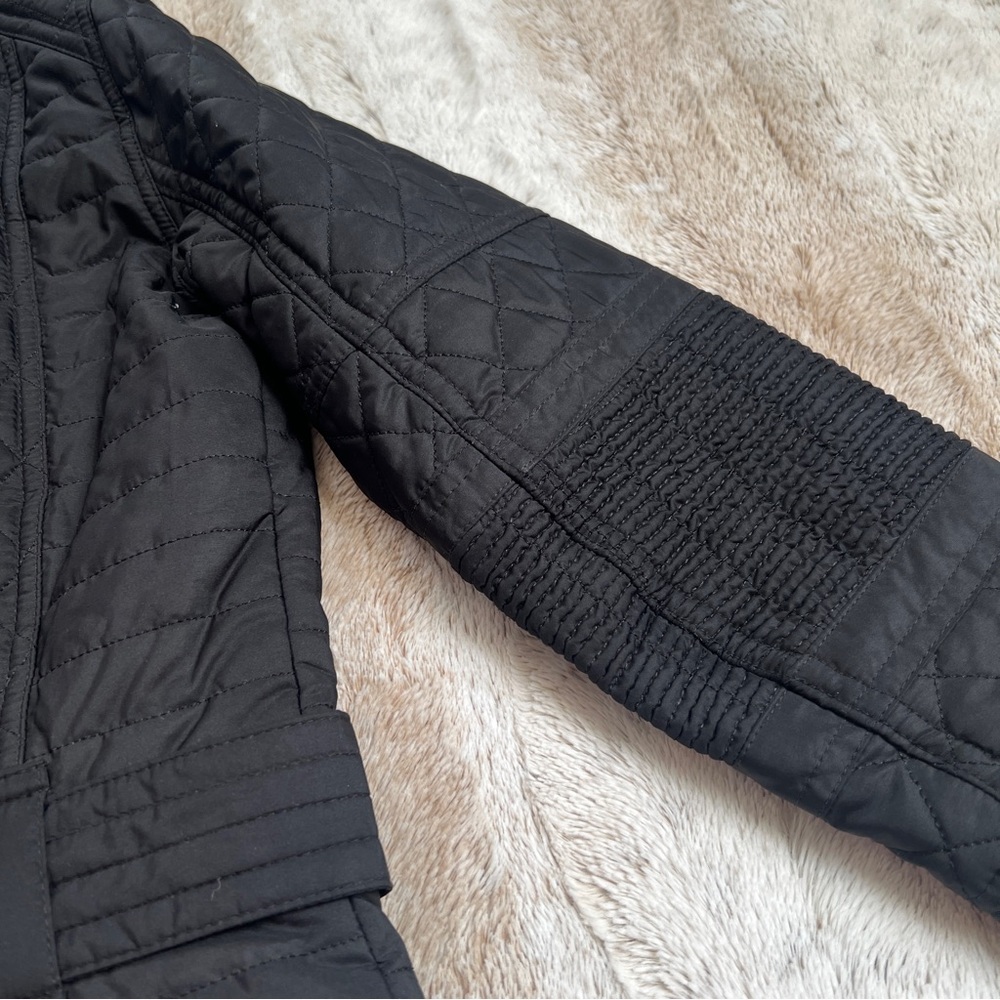 Black Quilted Women's Belted Jacket - Picture 9 of 16